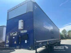 Schmitz Cargobull Semitrailer Curtainsider Mega 