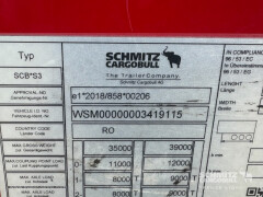 Schmitz Cargobull Curtainsider Mega 