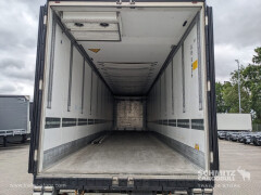 Schmitz Cargobull Tiefkühler Multitemp Doppelstock Trennwand 