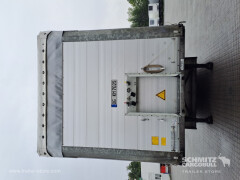 Schmitz Cargobull Curtainsider Standard Getränke 