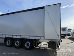 Schmitz Cargobull Curtainsider Standard Getränke 